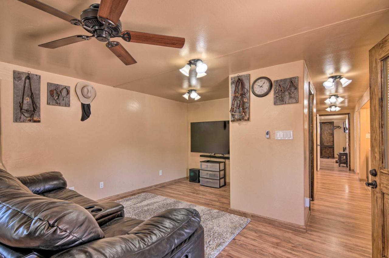 Cozy Home With Canyon Views 2 Mi To Grand Staircase Henrieville Extérieur photo