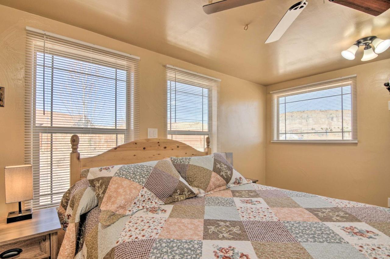 Cozy Home With Canyon Views 2 Mi To Grand Staircase Henrieville Extérieur photo