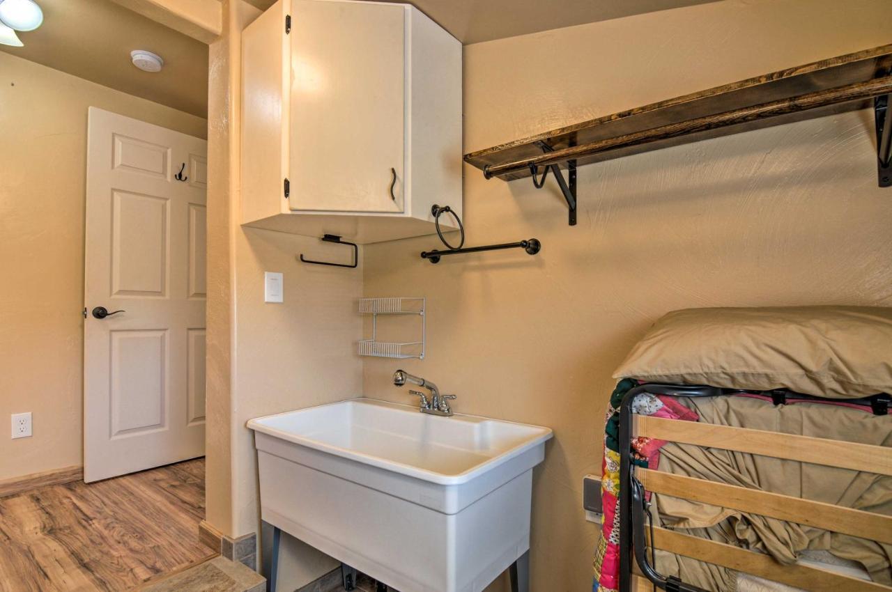 Cozy Home With Canyon Views 2 Mi To Grand Staircase Henrieville Extérieur photo